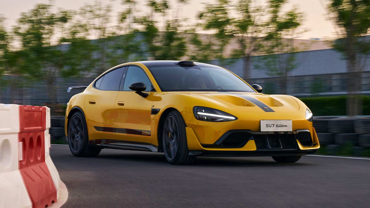 gran turismo 7 xiaomi su 7